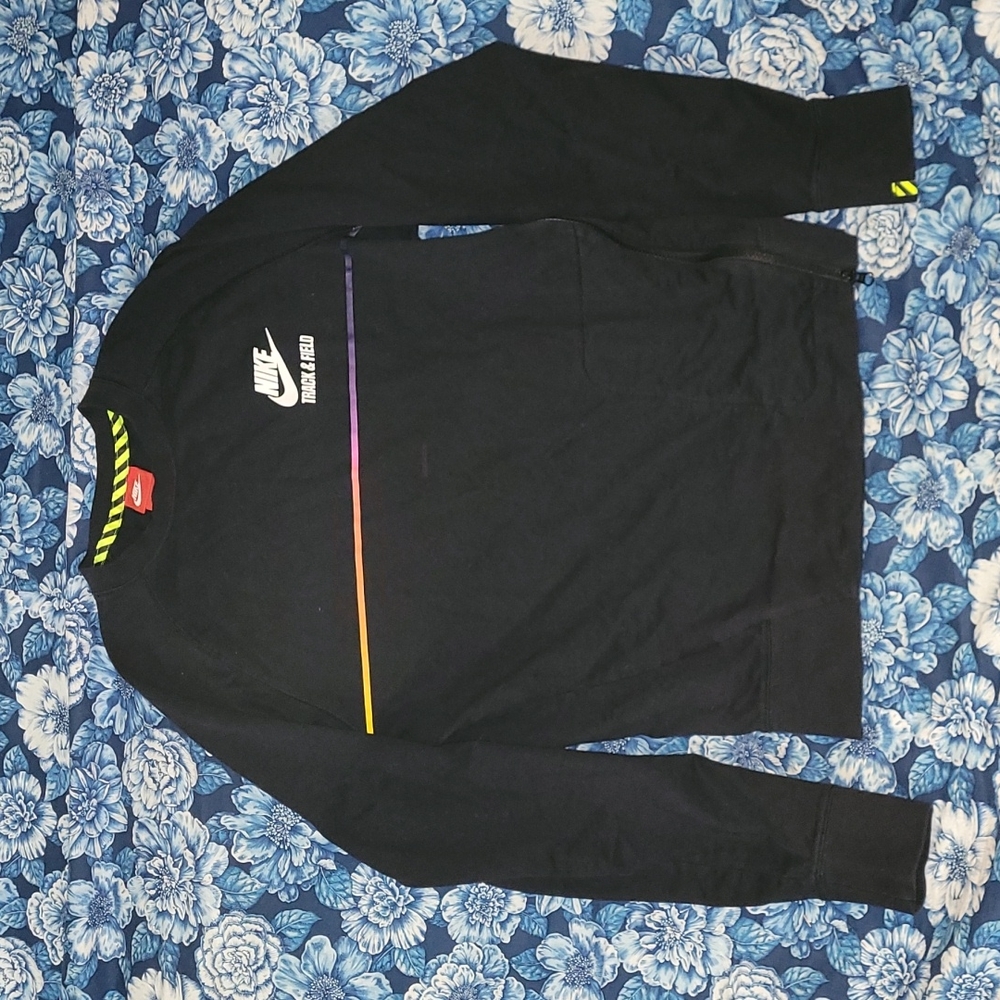 Nike track and field crew neck